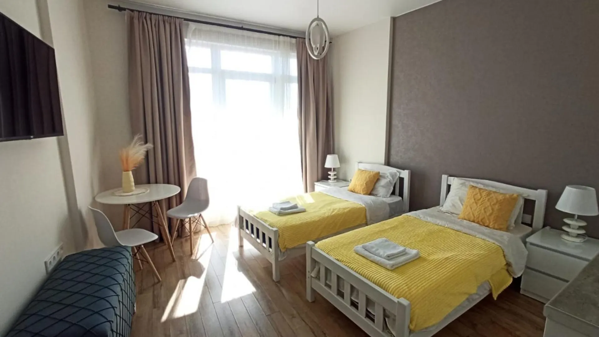Sea View Apartment With Double Bed And Swimming Pool Batumi